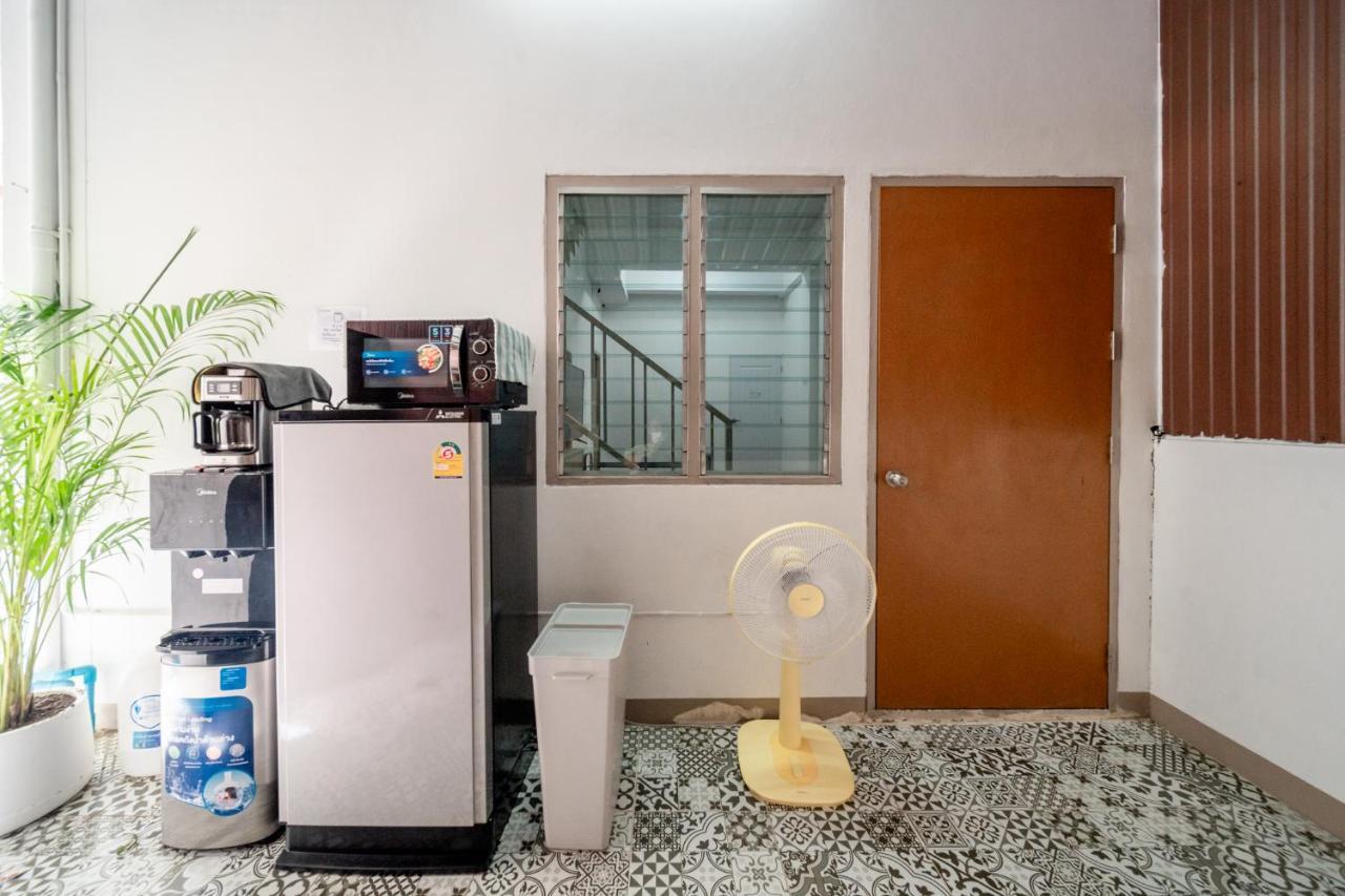 Socialer Coliving & Coworking Space Чіангмай Екстер'єр фото