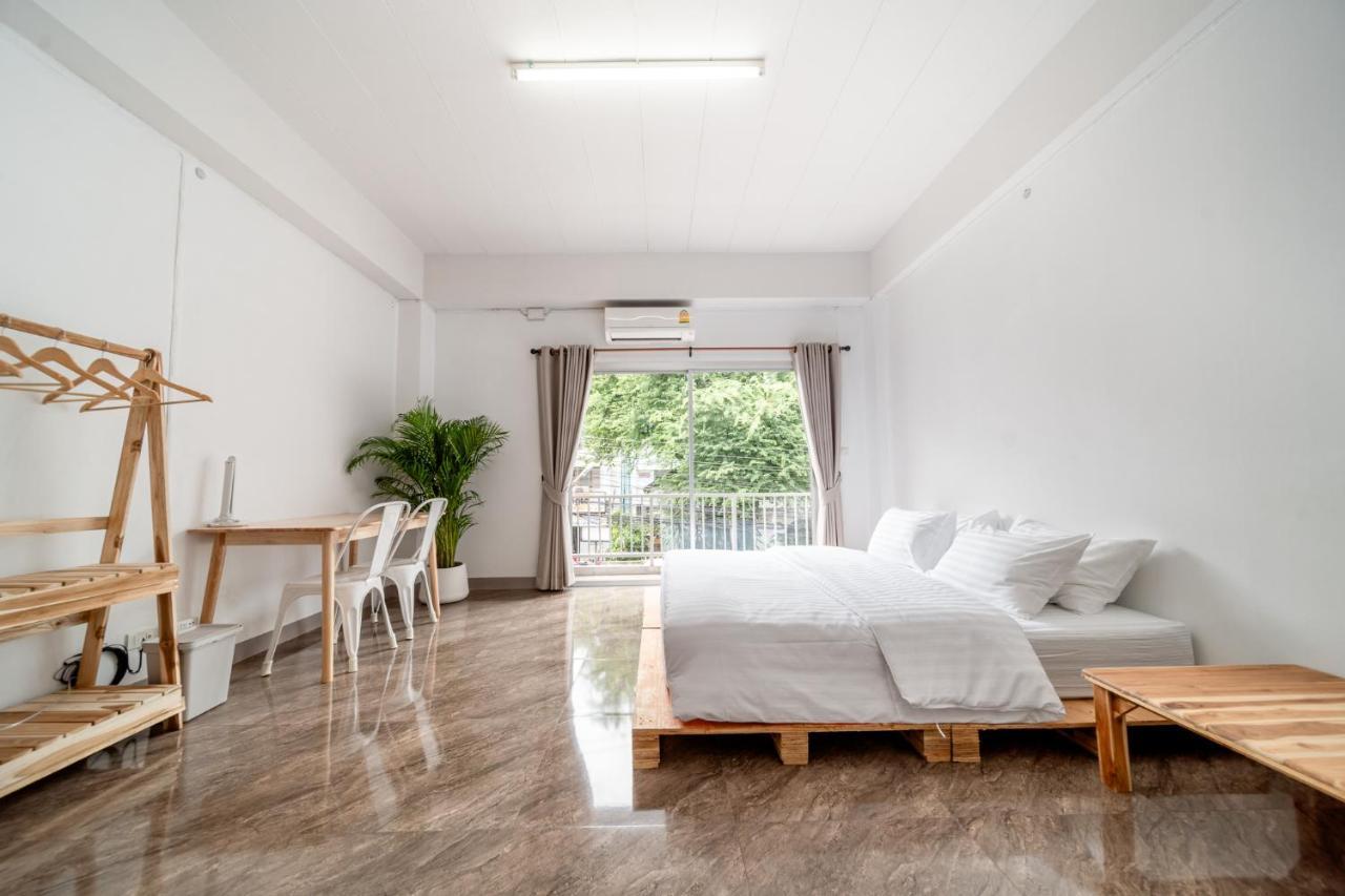 Socialer Coliving & Coworking Space Чіангмай Екстер'єр фото